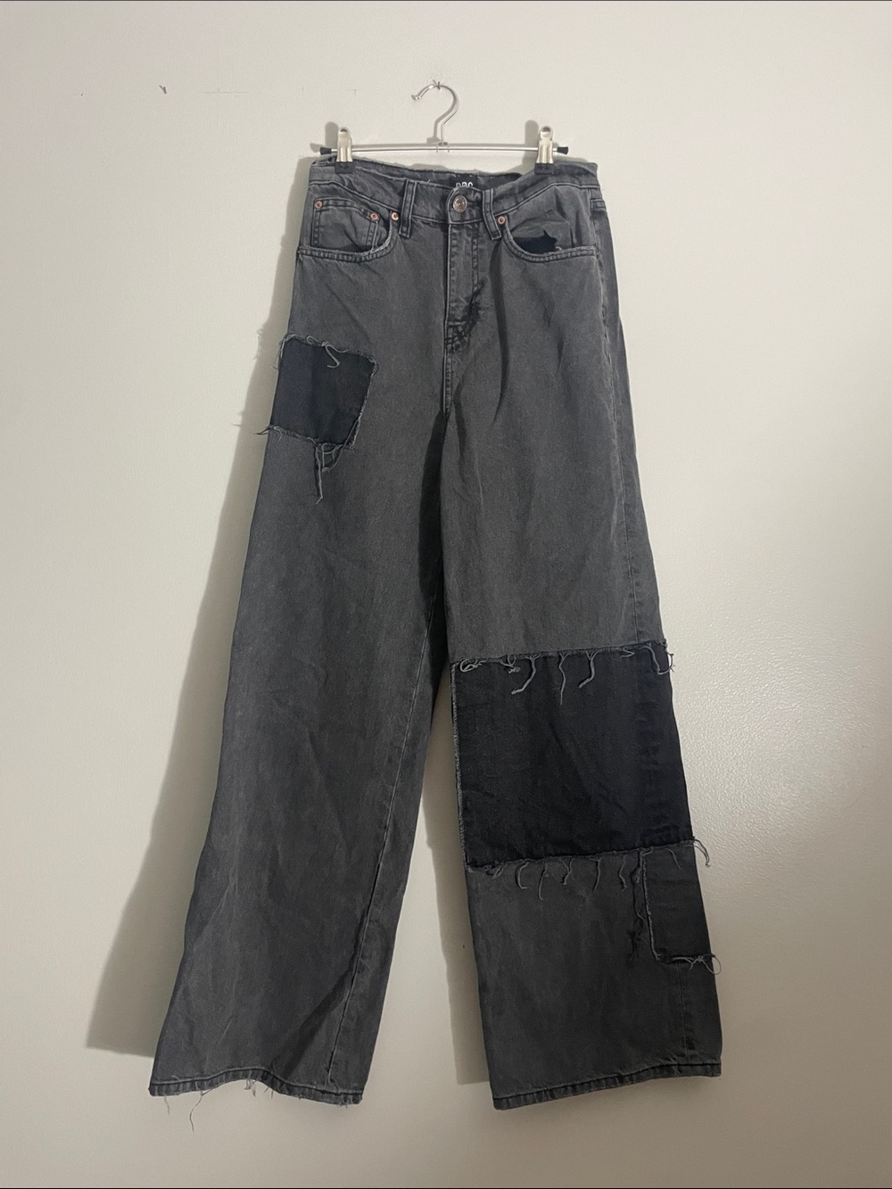 BDG Patchwork Distressed Jeans | Gray | Worn-In Repair Style